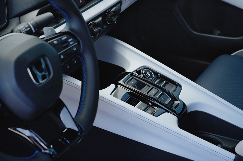 Honda полностью рассекретила возрождённое купе Prelude, цены известны