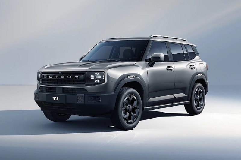 Jetour T1 стартует в России с топовым мотором и полным приводом: комплектации и цены