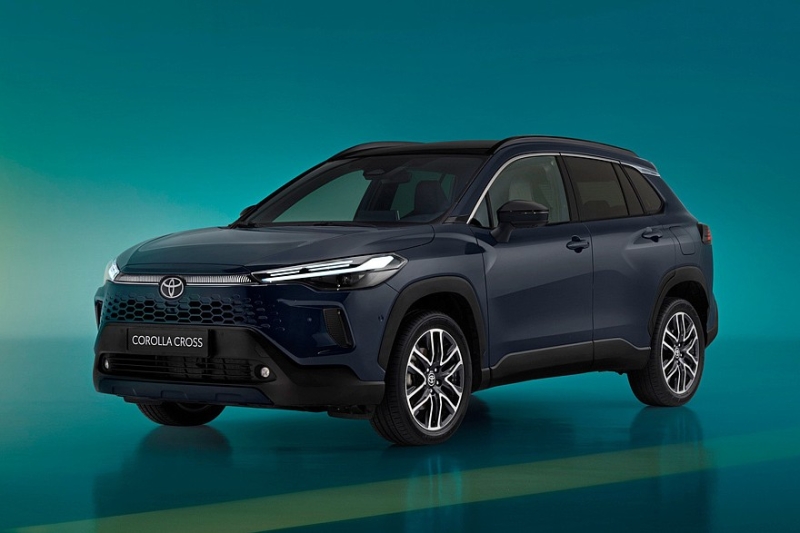 Кроссовер Toyota Frontlander после рестайлинга отдалился от Corolla Cross