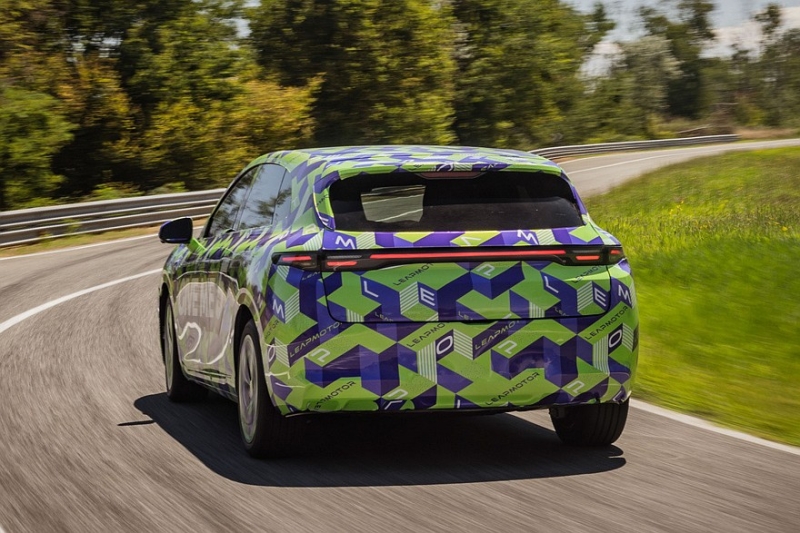 Lafa 5 от марки Leapmotor, которую продвигает Stellantis: &laquo;живые&raquo; фото и расшифровка названия