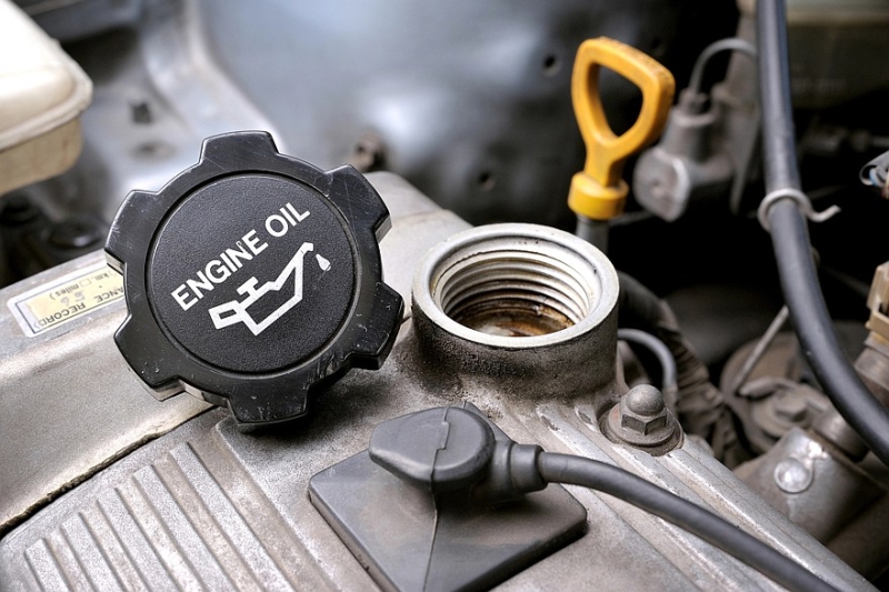 На растущем рынке моторных масел в РФ лидерство продолжают удерживать российские бренды