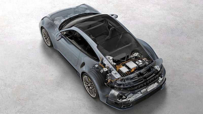 Обновлённый Porsche 911 Turbo S: гибридные 711 л.с., масса 1740 кг и 2,5 с до «сотни»