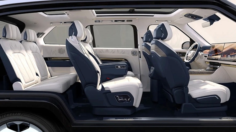 Роскошный гибридный кроссовер Zeekr 9X вышел на рынок: 1400 л.с. и 3,1 с до &laquo;сотни&raquo;