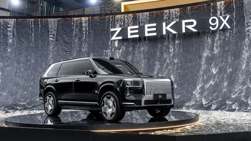 Роскошный гибридный кроссовер Zeekr 9X вышел на рынок: 1400 л.с. и 3,1 с до &laquo;сотни&raquo;