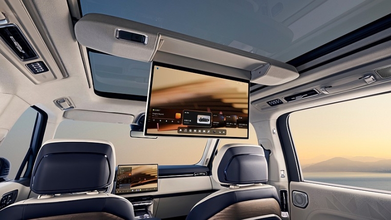 Роскошный гибридный кроссовер Zeekr 9X вышел на рынок: 1400 л.с. и 3,1 с до &laquo;сотни&raquo;