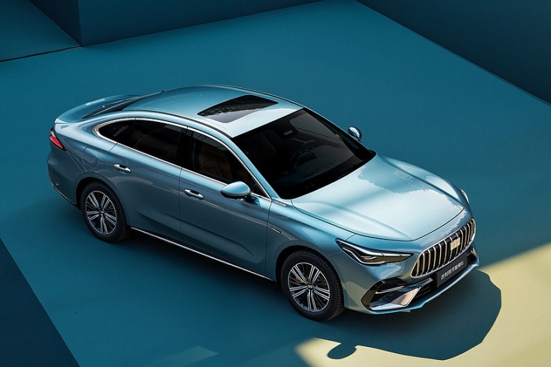 Седан Geely Galaxy Starshine 6 доступен к заказу, на очереди &ndash; родственный новый Emgrand