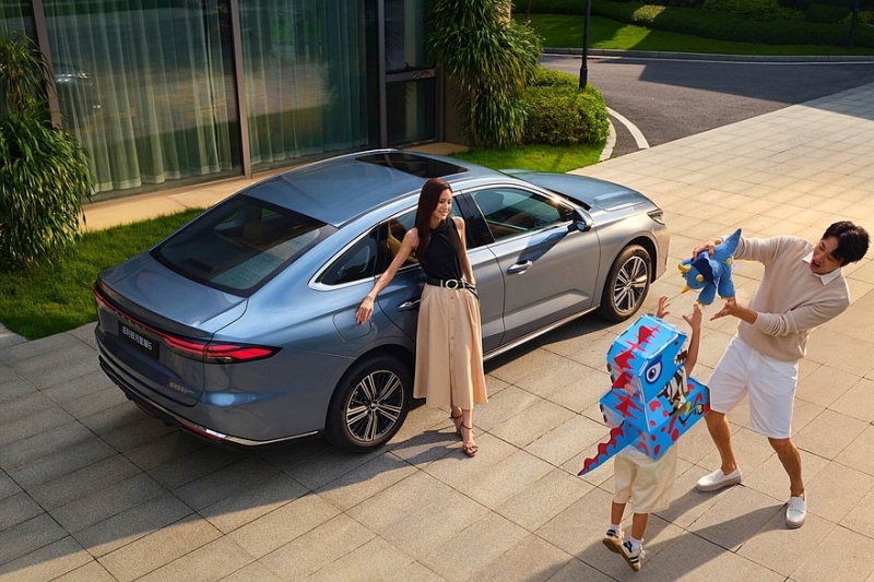 Седан Geely Galaxy Starshine 6 доступен к заказу, на очереди &ndash; родственный новый Emgrand