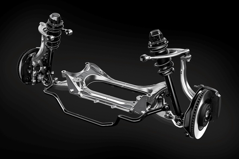 Стареющий Lexus IS опять обновлён: без V8, но с новым салоном и доработанным шасси