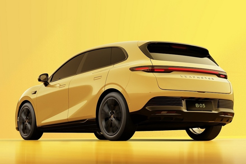 Stellantis предложит европейцам хэтч Leapmotor B05 &ndash; это упрощенная версия Lafa 5 для Китая