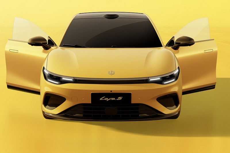 Stellantis предложит европейцам хэтч Leapmotor B05 &ndash; это упрощенная версия Lafa 5 для Китая