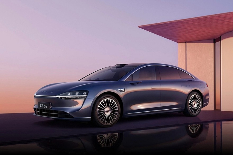 Универсал Stelato S9T от Huawei и BAIC: несколько вариантов начинки, есть полный привод