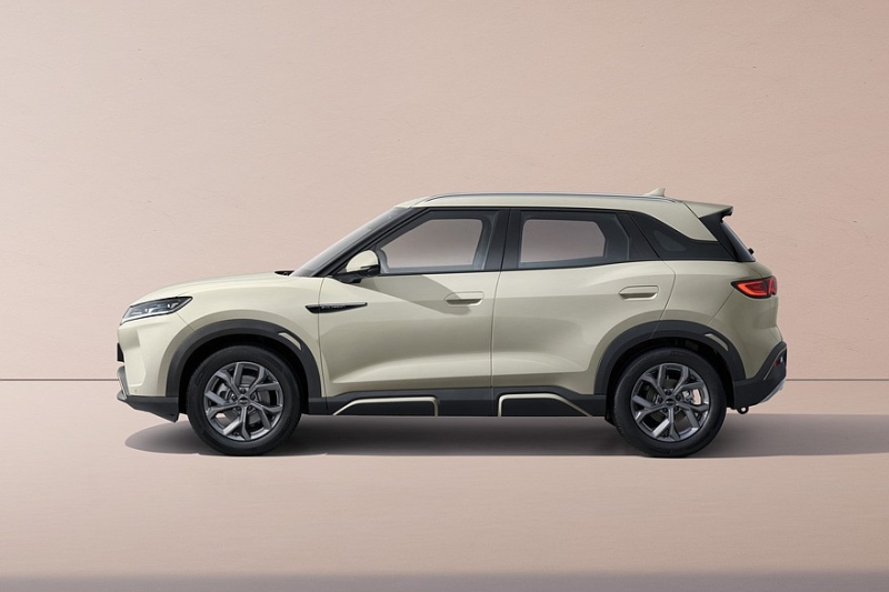 BYD на экспорт: гибридный кроссовер Atto 2 DM-i для Европы и кей-кар для Японии