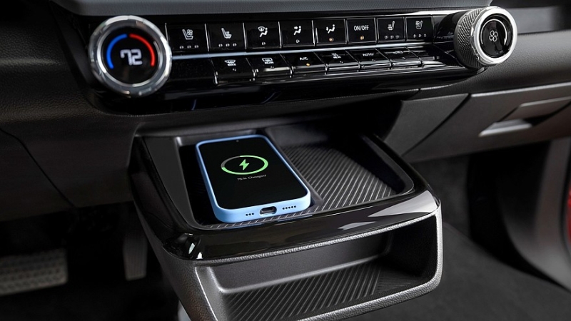 Chevrolet Bolt вернулся: только кроссовер, освежённый дизайн, новое &laquo;железо&raquo;