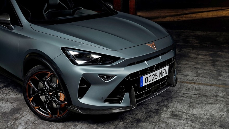 Cupra Formentor VZ5 с 390-сильной &laquo;турбопятёркой&raquo; Audi неожиданно вернулся на рынок