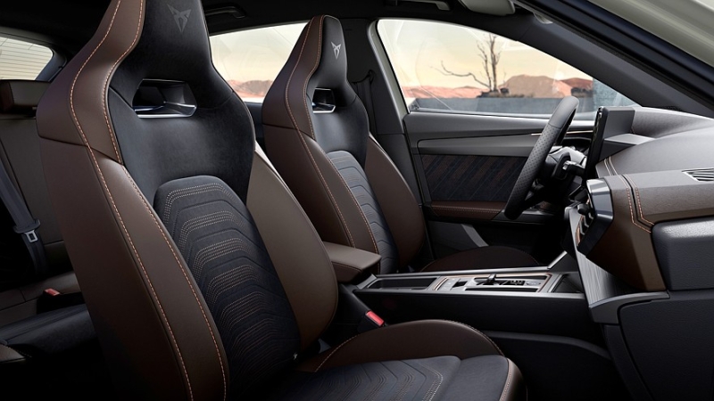 Cupra Formentor VZ5 с 390-сильной &laquo;турбопятёркой&raquo; Audi неожиданно вернулся на рынок