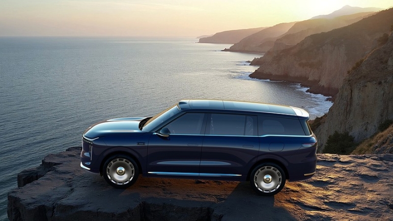 Ещё один «чемодан»: флагманский гибридный кроссовер IM LS9 готовится к дебюту