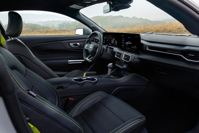 Ford Mustang RTR: долгожданный заводской дрифт-кар для молодых и дерзких