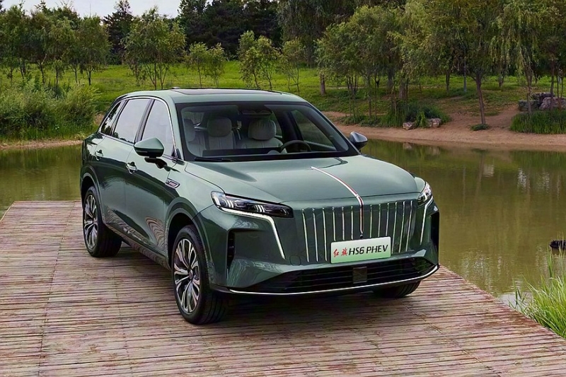 Кроссовер Hongqi HS6: новые изображения и подробности