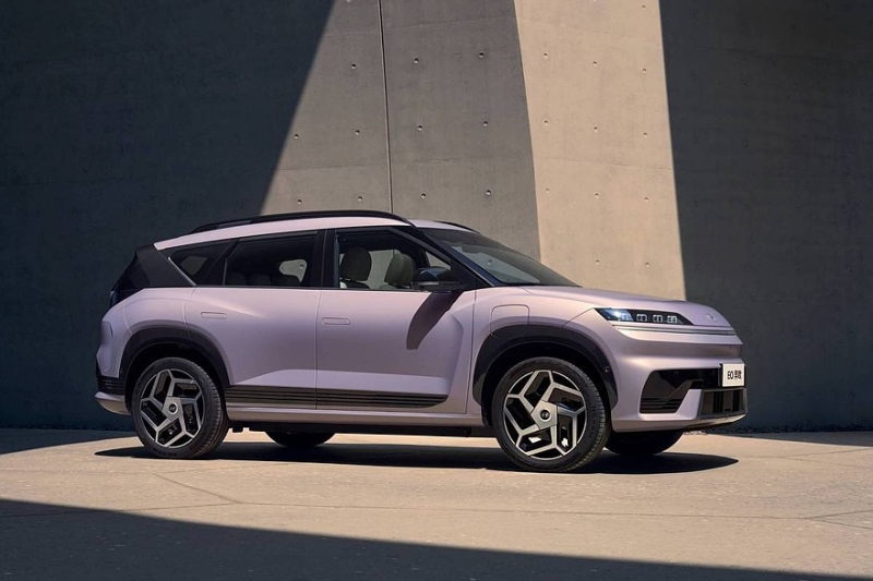 Кроссовер Hyundai Elexio стал доступен к заказу: теперь это EO