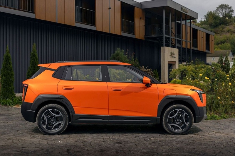 Кроссовер Nammi 06 от Dongfeng добрался до России под видом Evolute i-Joy нового поколения