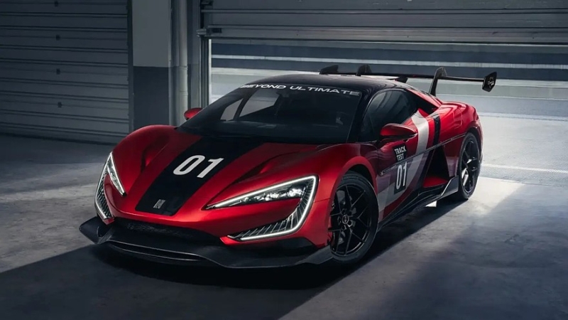 Неумолимая китайская мощь: Yangwang U9 Xtreme установил новый рекорд Нюрбургринга