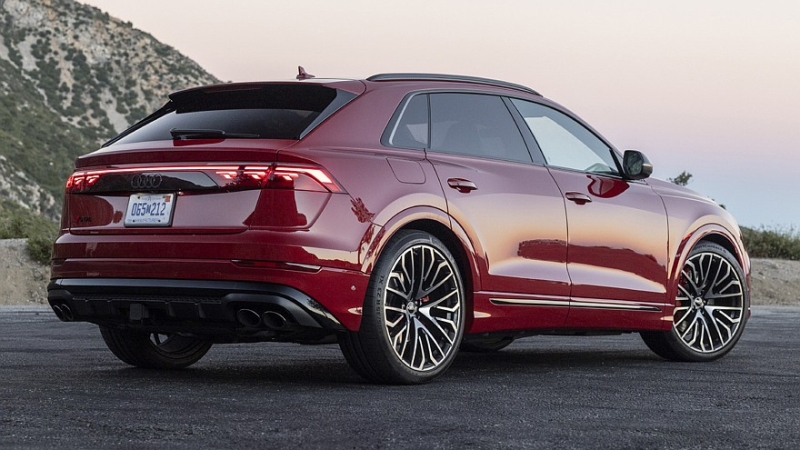 Новый Audi SQ9: первые изображения