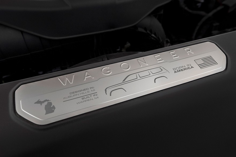 Обновлённый Jeep Grand Wagoneer: без хрома, без V8, но с мощной гибридной версией