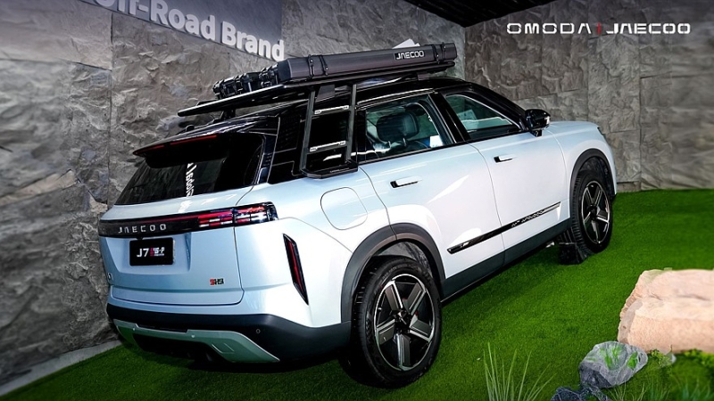 Omoda и Jaecoo показали новую концепцию дилерского центра