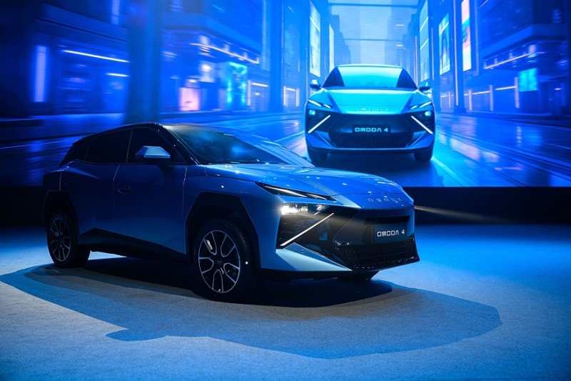 Omoda показала «кибермеханический» кроссовер C4