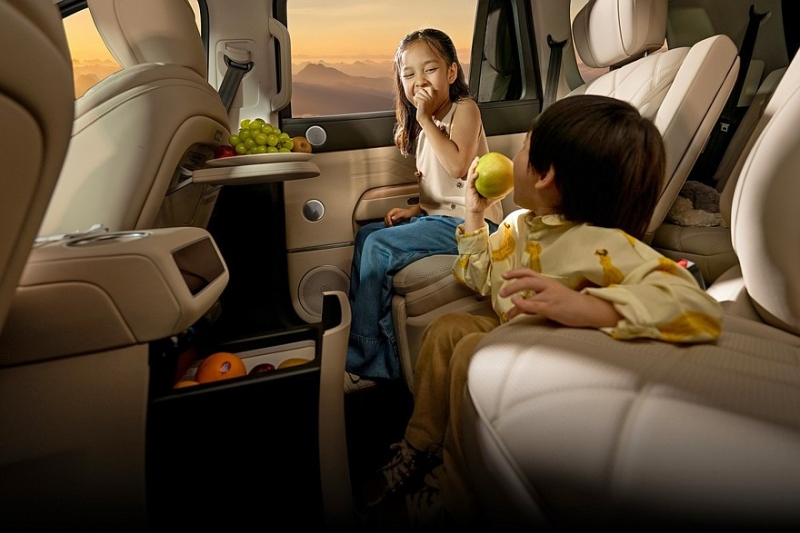 Представлен роскошный кроссовер Chery Fulwin T11. В России он появится под другим брендом