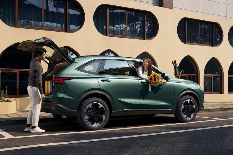 Бензиновый Haval H6L выходит на рынок: намного дешевле родственного Xiaolong Max