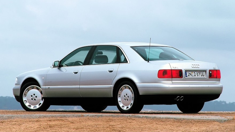 Новая Audi A8: какой она может быть