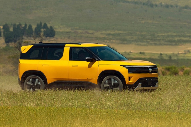 Представлен серийный кроссовер Tata Sierra: бензин или дизель, позже будет полный привод