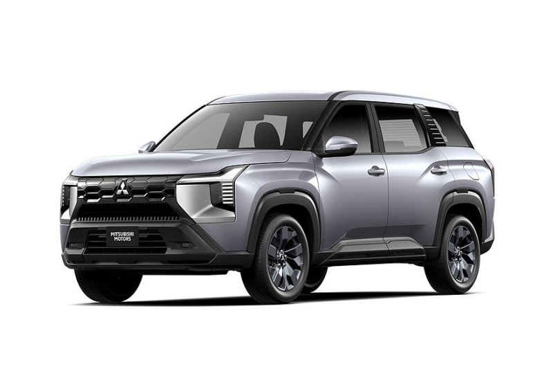 Семиместный кроссовер Mitsubishi Destinator: теперь и леворульная версия