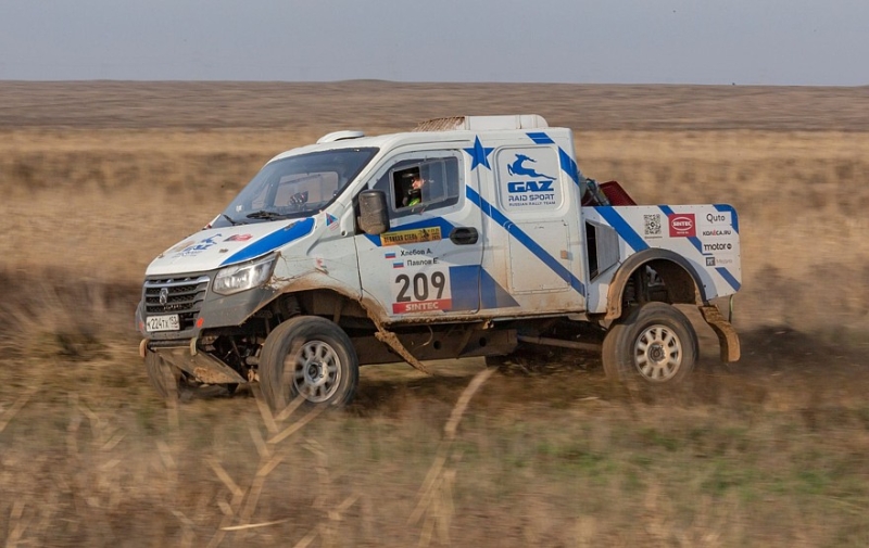 Туман, сходы и ночной финиш: второй гоночный день ралли-рейда «Великая степь»