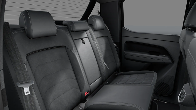 В линейку Volkswagen Amarok вернулась версия Dark Label