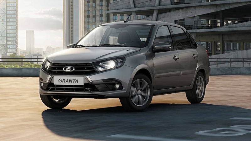 АВТОВАЗ переписывает ценники на Лады: не все модели подорожают