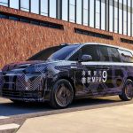 Huawei и Chery готовят к премьере минивэн Luxeed V9, который поборется с Zeekr 009