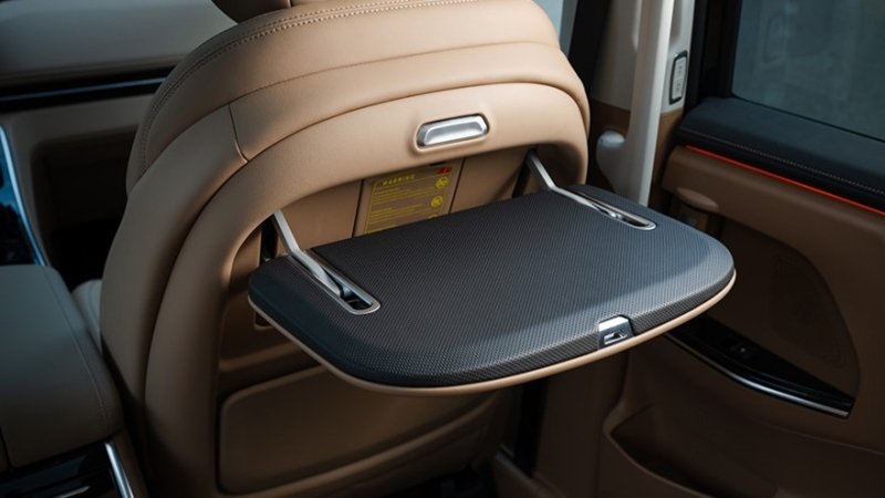 Минивэн JAC RF8 вышел на российский рынок: цена и список оборудования