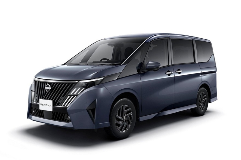 Минивэн Nissan Serena: рестайлинг богатых версий и расширение гаммы