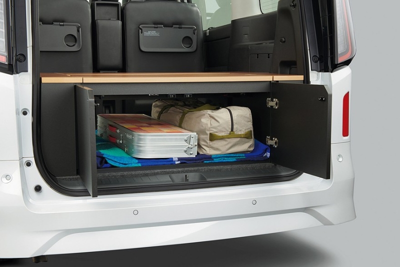 Минивэн Nissan Serena: рестайлинг богатых версий и расширение гаммы