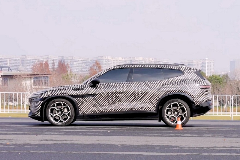 Новый кроссовер Volkswagen ID.Unyx 08 показали живьём