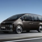 Обновлённое семейство Hyundai Staria: декор, экраны побольше и физические кнопки
