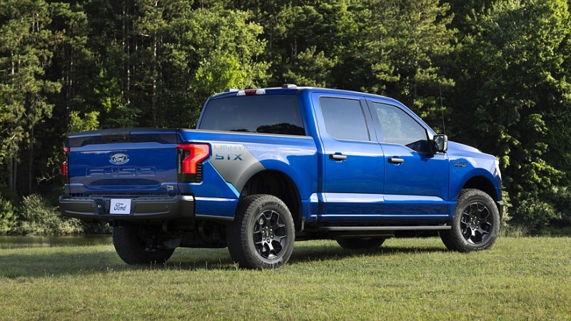 Полноразмерный пикап Ford F-150 обзаведётся новой гибридной модификацией