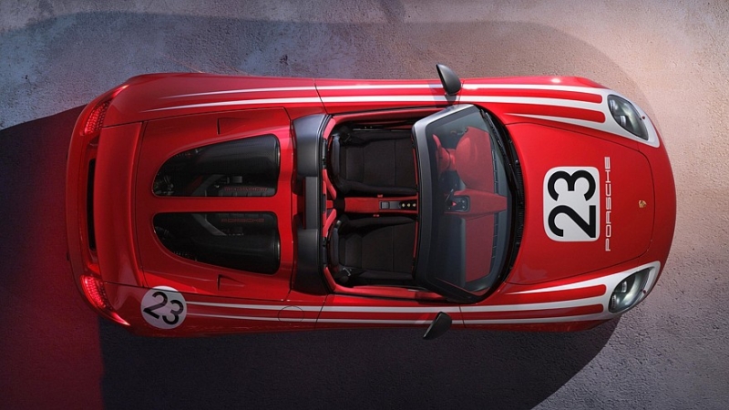 Porsche «обнулила» 20-летний суперкар Carrera GT и снабдила его ле-мановской ливреей