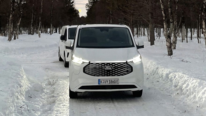Посвежевший Ford E-Transit Custom: полный привод и увеличенный запас хода