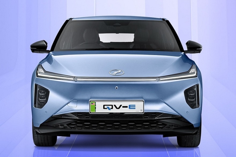 Представлен серийный электрохэтч Perodua QV-E: вместо Daihatsu партнером стала Magna