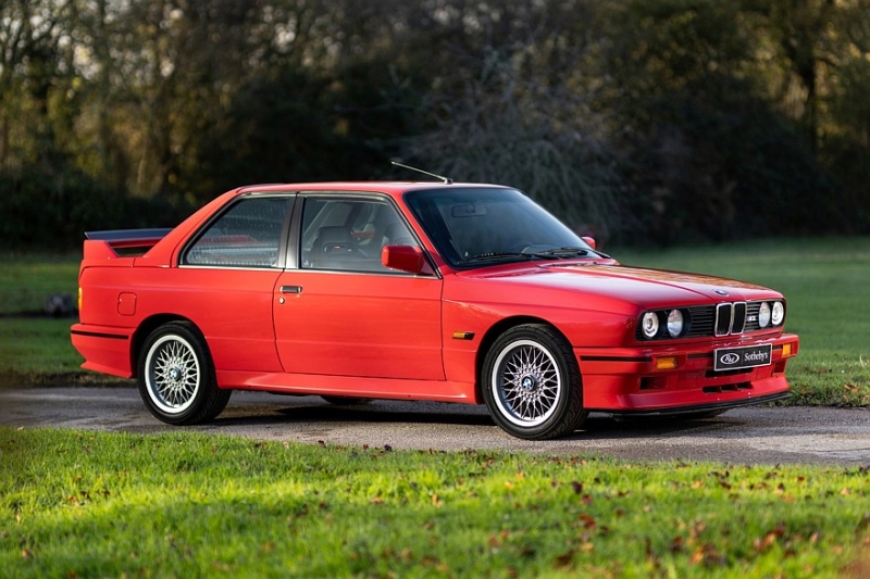 Редкий BMW M3 Sport Evolution 1990 года в идеальном состоянии продадут на аукционе