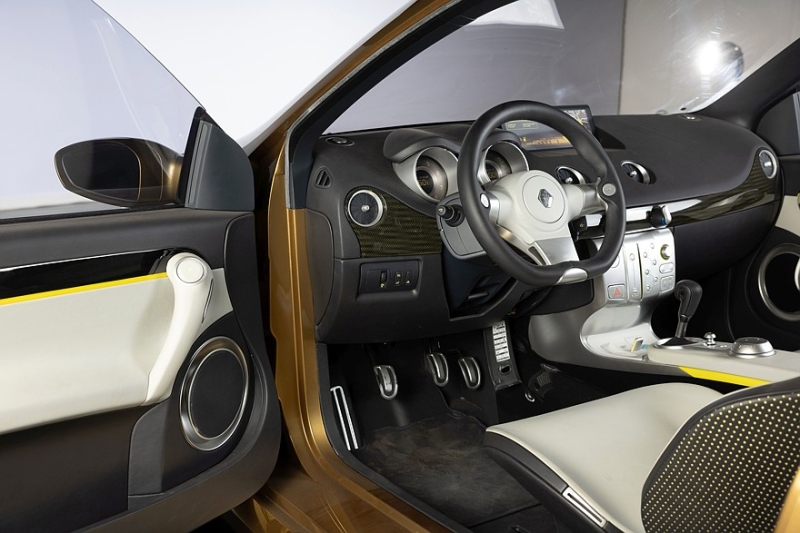 Renault распродаёт раритеты: удивительные концепты и прототипы, забытые и неизвестные