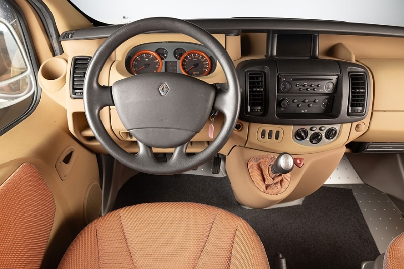 Renault распродаёт раритеты: удивительные концепты и прототипы, забытые и неизвестные